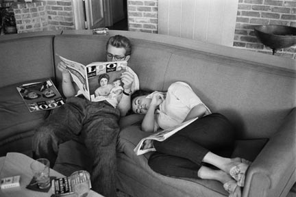James Dean and Elizabeth Taylor take a break from filming "Giant"