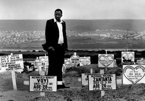 Sam Mali at gravesites, South Africa, 1982<br/>
