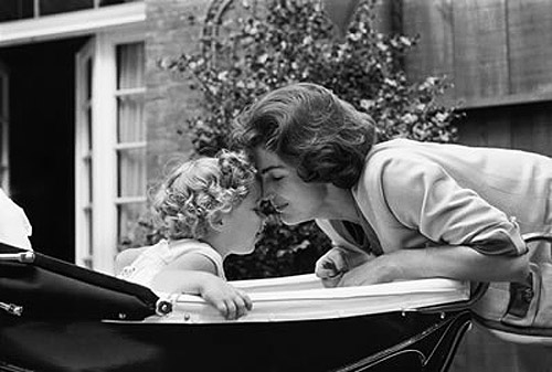 Caroline and Jackie Kennedy in Georgetown ,1959