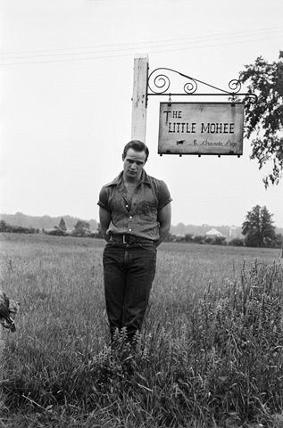 Marlon Brando, The Little Mohee, Liberty, Illinois, 1950<br/>