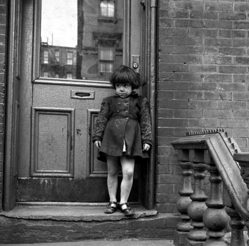 Photo: Girl at Stoop, New York City, c. 1946-1950 Gelatin Silver print #2684
