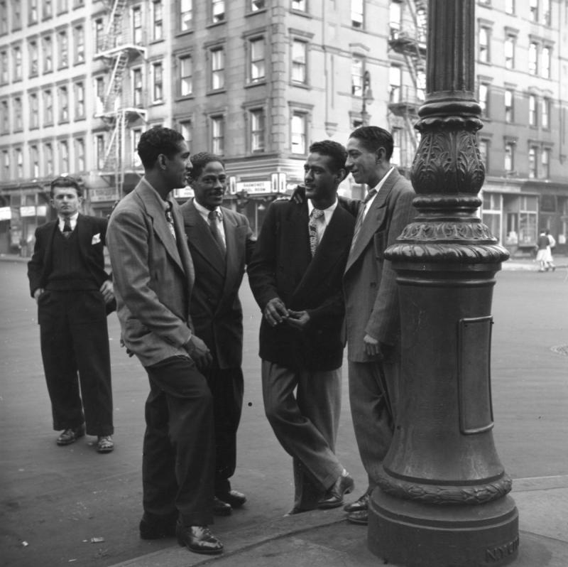 Photo: Sharp dressers on the corner, Spanish Harlem, New York, c. 1946-1950 Gelatin Silver print #2722