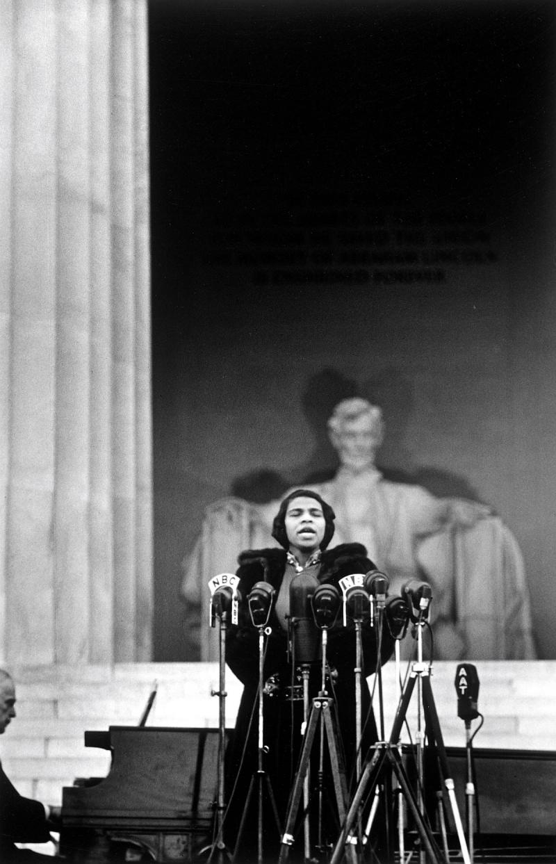 Thomas McAvoy: Marian Anderson, denied use of the DAR Hall, gives a concert at the Loncoln Memorial, Washington, DC, 1939<br/>Please contact Gallery for price
