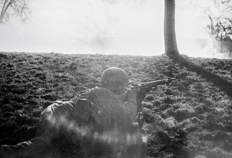 Photo: Soldier aiming his M1 at a German sniper, 1945 Vintage Gelatin Silver Print #2917