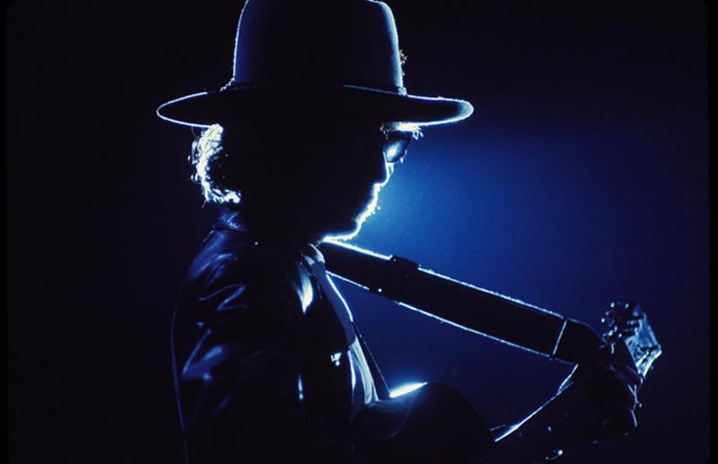 Photo: Bob Dylan performing on the Rolling Thunder Revue Tour Chromogenic print #2932