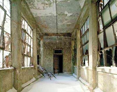 Stephen Wilkes Snowy Corridor, Ellis Island 