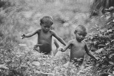 Photo: Amazon Children, 1978 Vintage Gelatin Silver Print #828